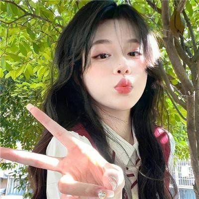 女伯爵